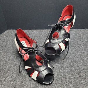 NWOB Lulu Hun "Manila High Heel" in Black/White Sz 5